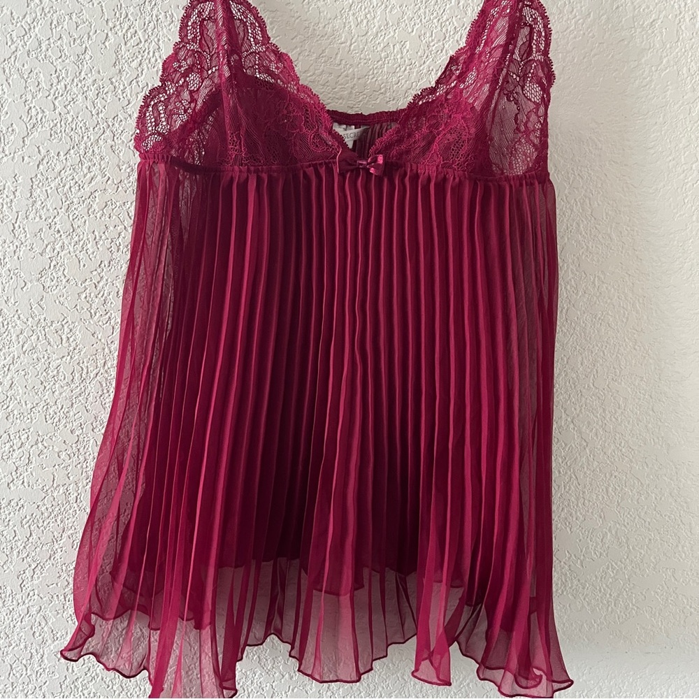 Victoria’s Secret slip lingerie dark pink Size Medium